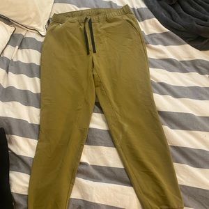 Figs joggers size L